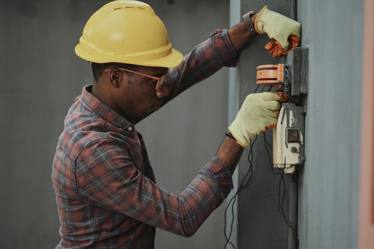 Licensed electrician services